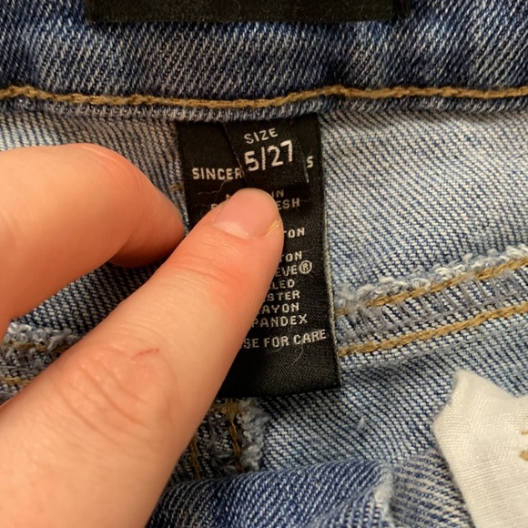 NWT Sincerely Jules High Rise Wedge Denim Shorts - Picture 6 of 13